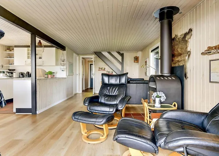 Bv407-blavand-skaubjergvej-9 * Blavand