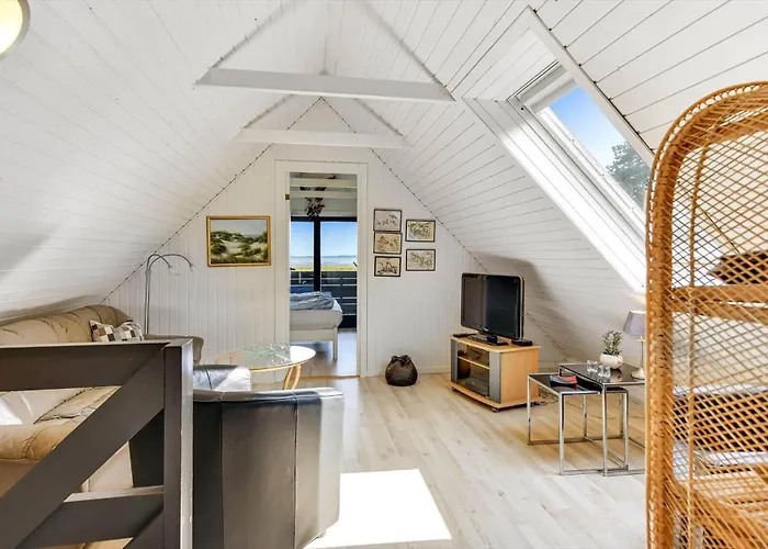 Bv407-blavand-skaubjergvej-9 *